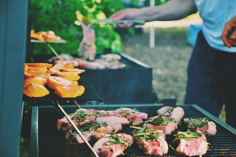 5 Things That Make it Worth Taking Your Grill Into Fall Cooking