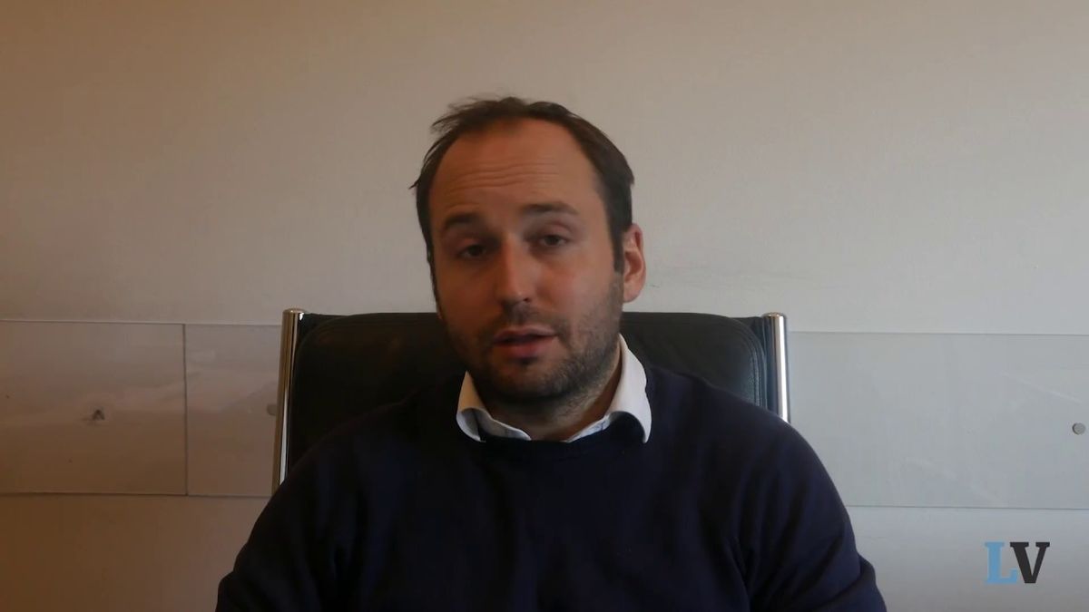 Non siamo nel 2011: l'Italia è attaccata dalla Commissione europea, ma non dai governi