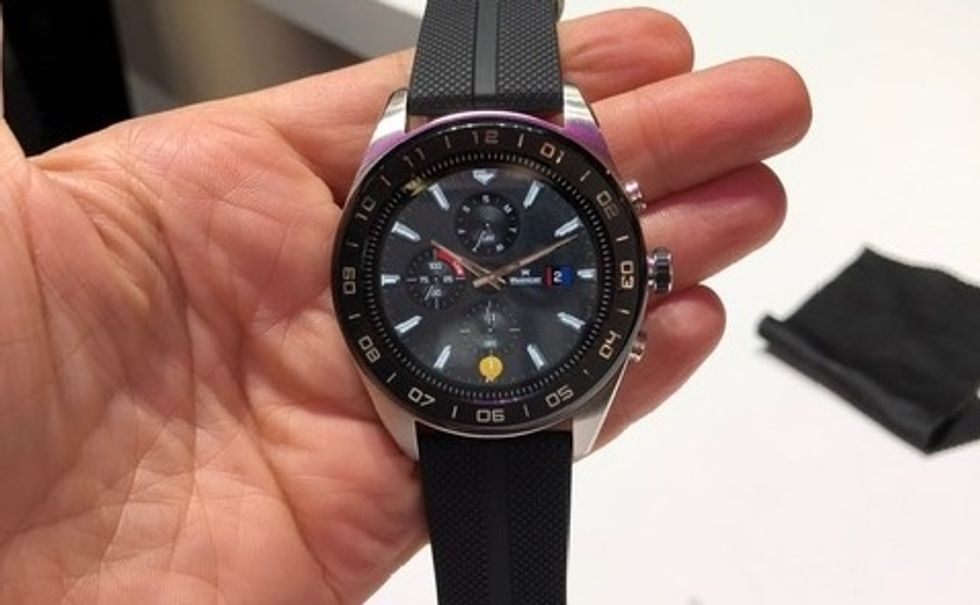 lg smartwatch w7