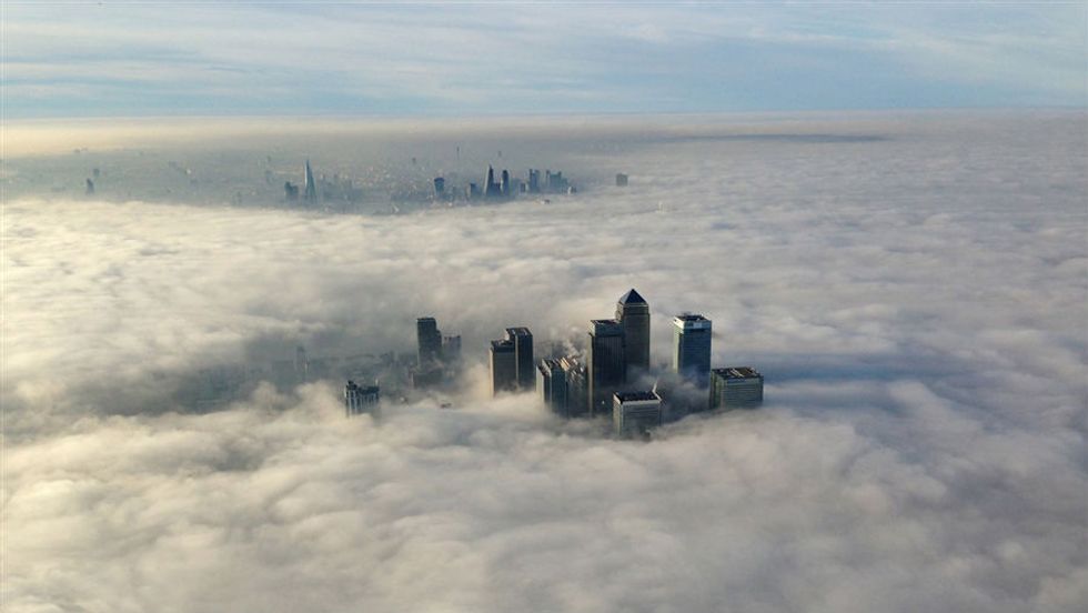 this-picture-gives-new-meaning-to-london-fog-big-think