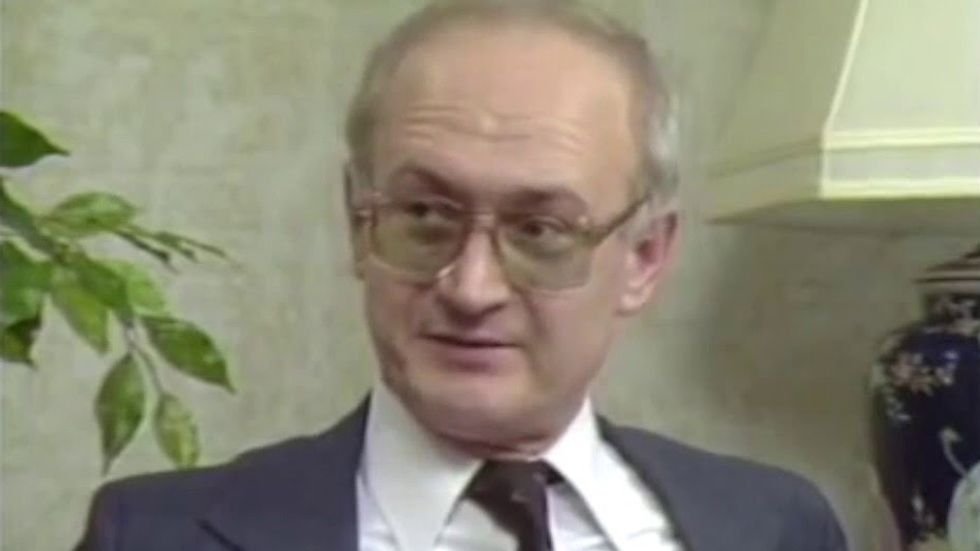 KGB defector Yuri Bezmenov predicted modern America 34 years ago - Big Think