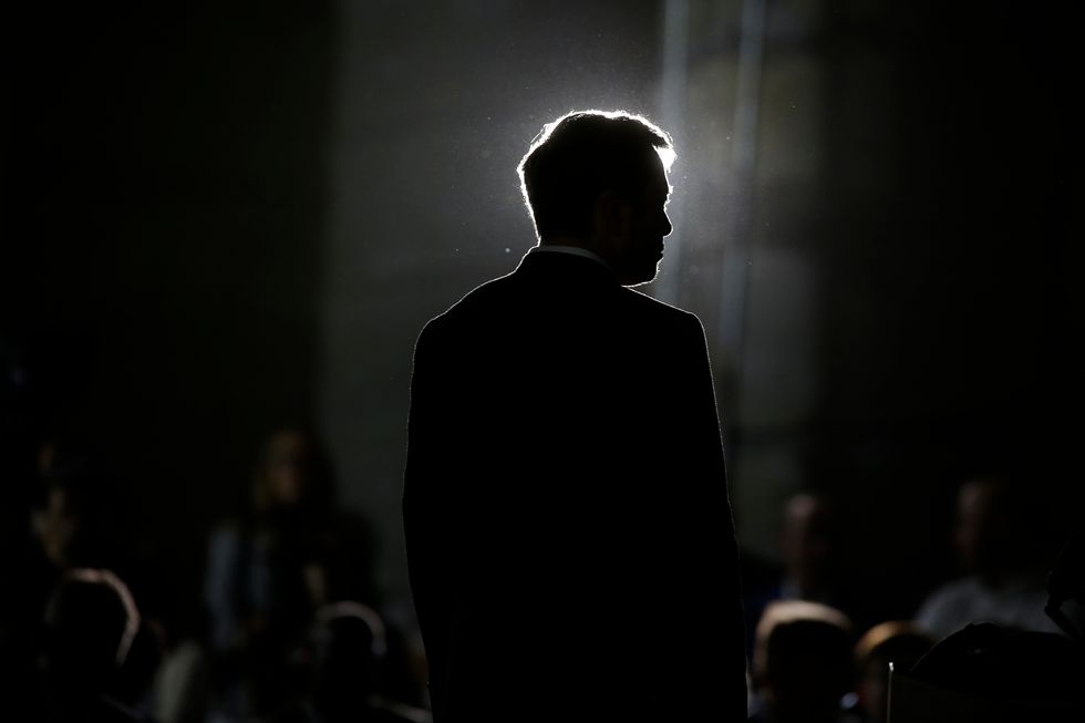 Musk's magic is fading: Is the "tech 2.0" bubble about to burst?