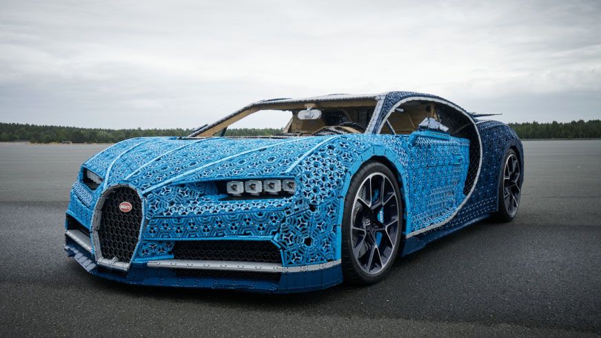 bugatti chiron lego full size