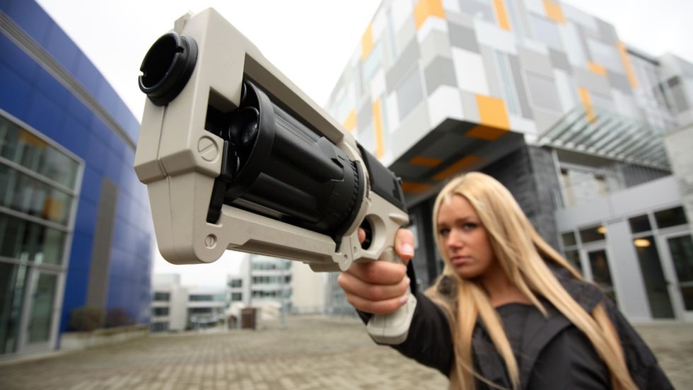 Is someone firing a microwave weapon as U.S. embassy workers?