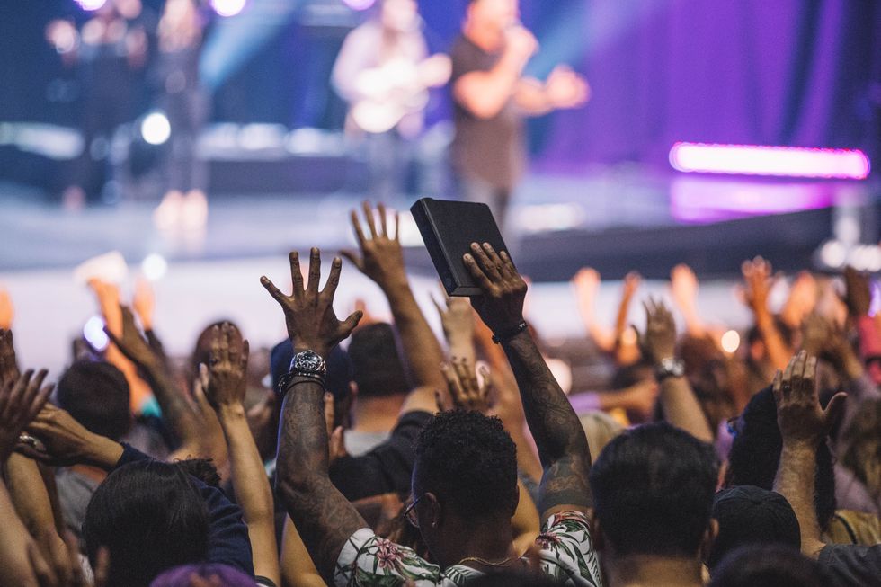 15 Christian Lyrics Perfect For Your Next Instagram Caption