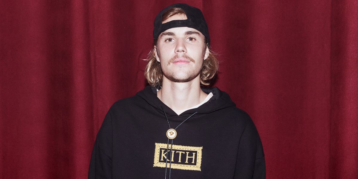 Justin Bieber Is Officially a Busker