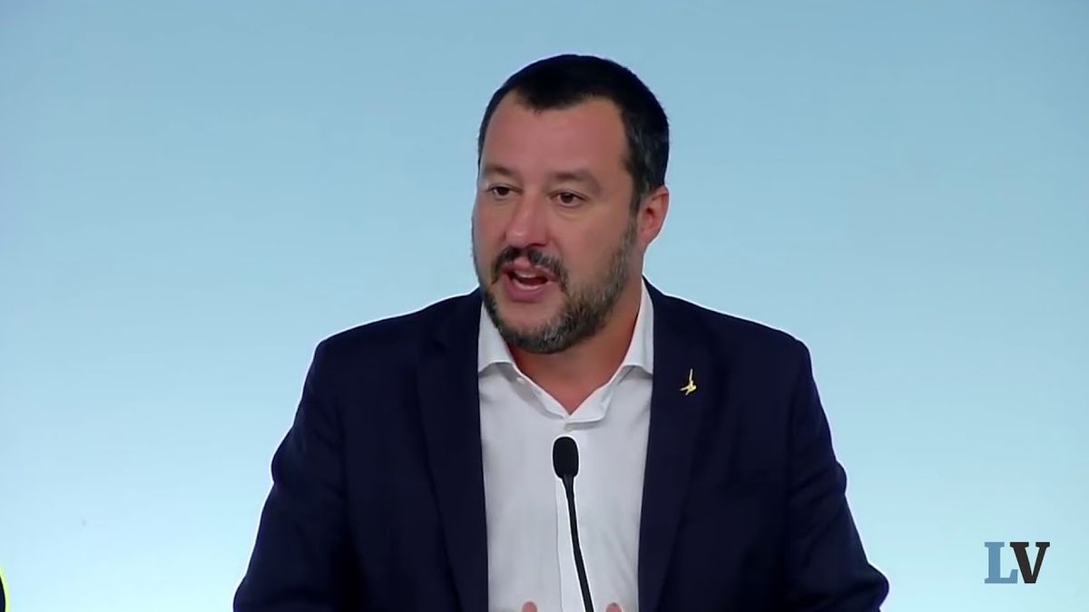 La lettera dell'Ue contro la manovra arriva per mettere sale sul litigio Salvini-Di Maio