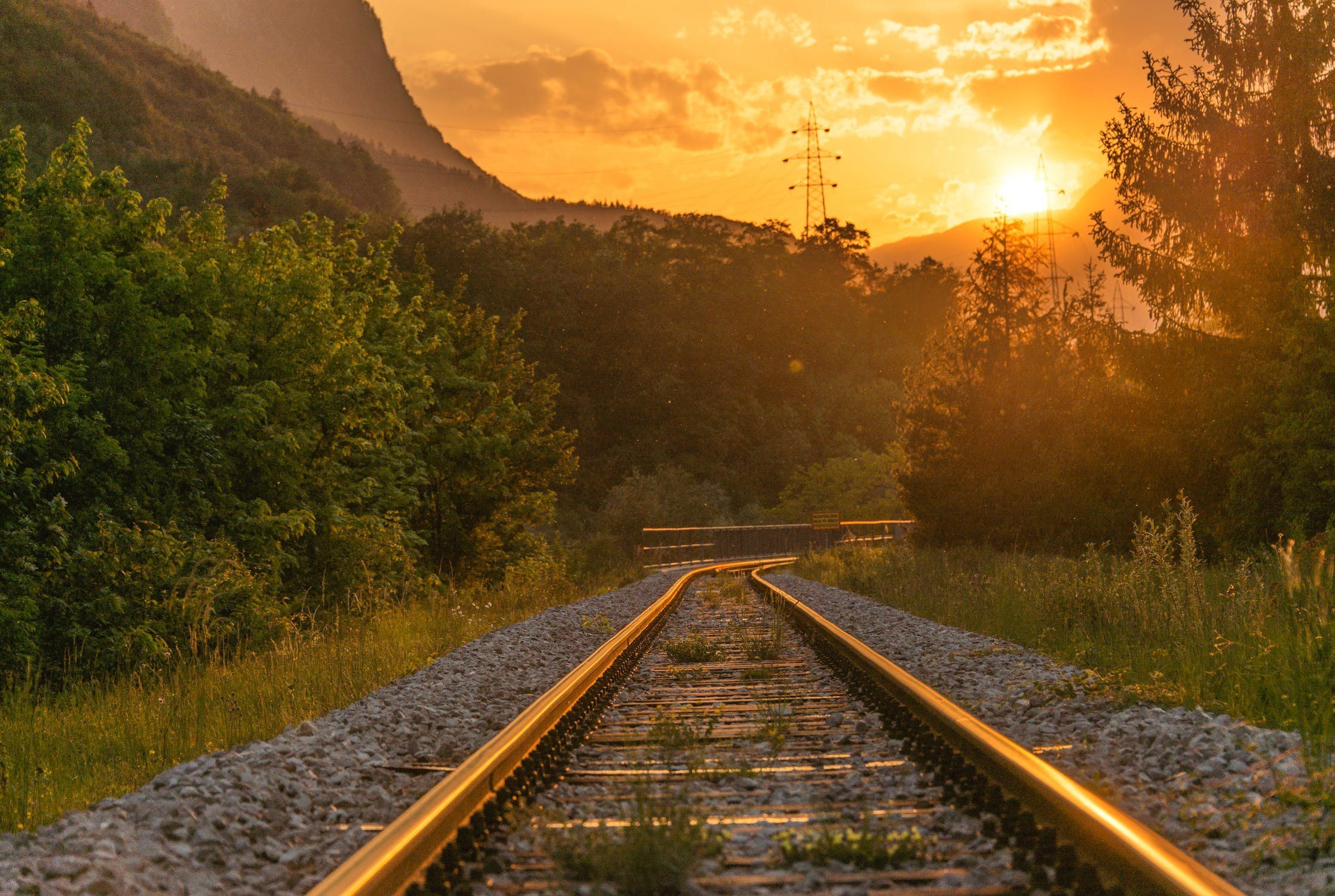 https://www.pexels.com/photo/clouds-cloudy-country-distance-552779/