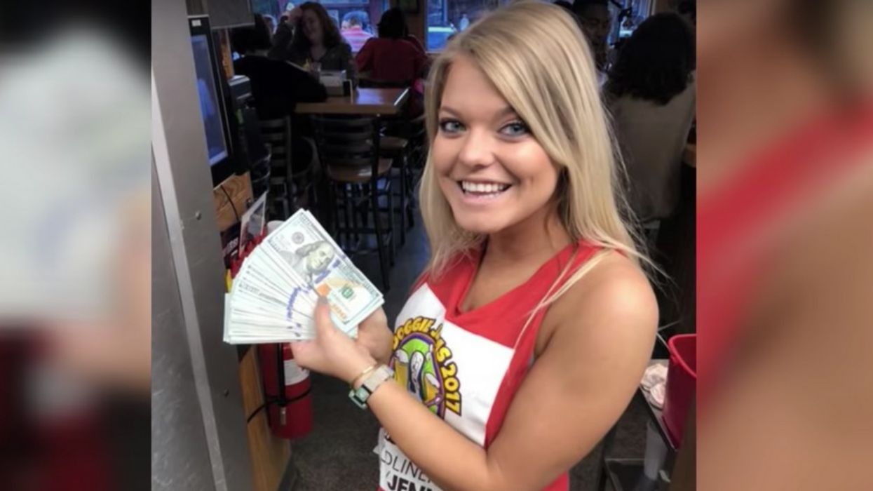 Popular YouTuber Tips $10,000 At Hot Dog Joint After Ordering Two Waters 😮