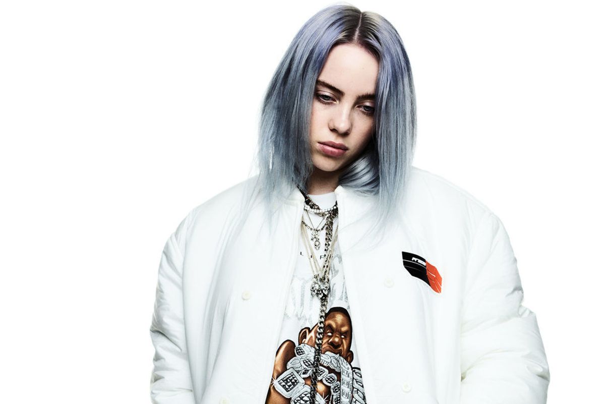 Billie Eilish Just Got Signed to a Major Modeling Agency