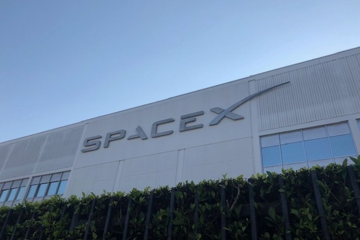 Micro-drones, SpaceX heads back to space and Apple makes TV