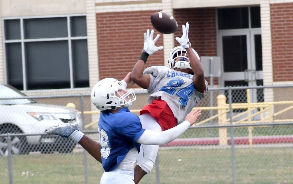 Go inside Clear Springs' spring football workouts