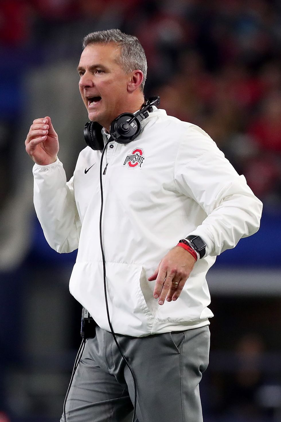 The college football report: A cocktail party and trouble at Ohio State