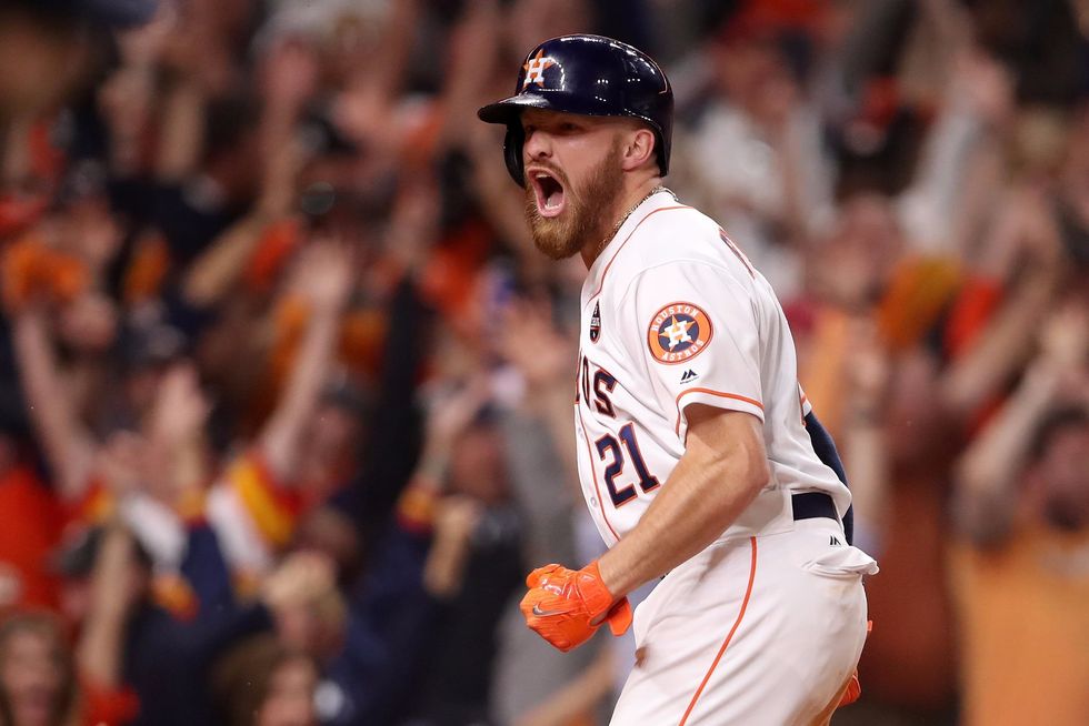 Astros win epic slugfest 13-12, take 3-2 series lead