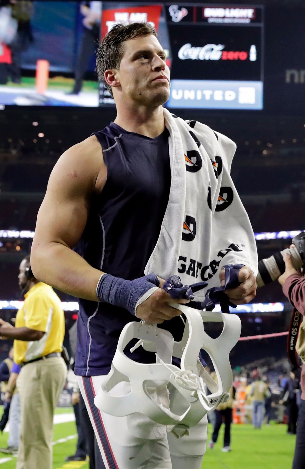 Texans to part ways with Brian Cushing