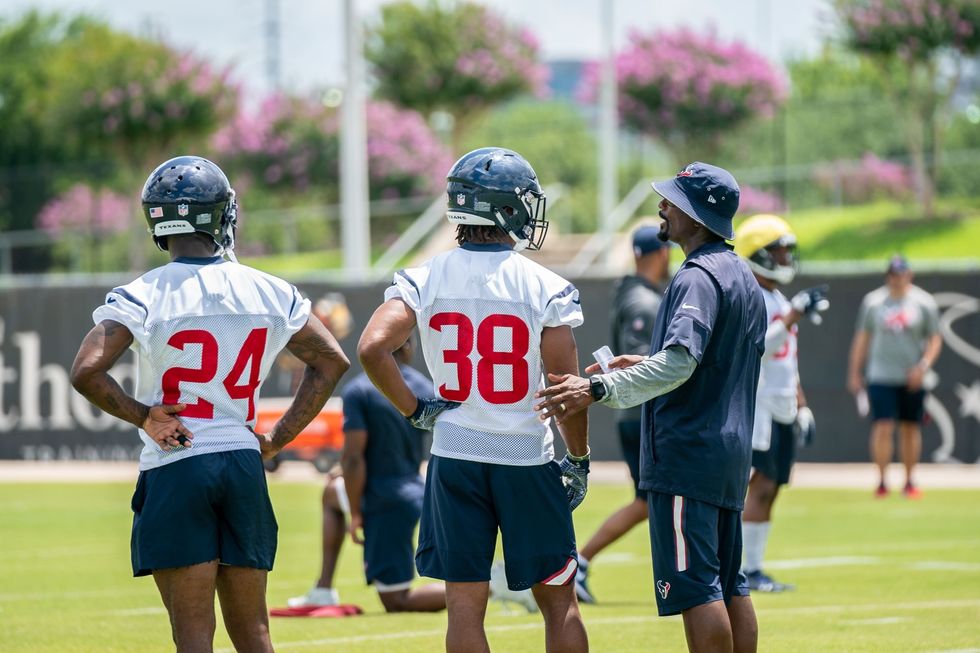 Lance Zierlein: Texans Primer - Secondary moving up and Watson's "tight window throws"