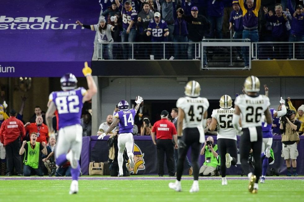 Weekend wagering: Case Closed, can you Digg it?