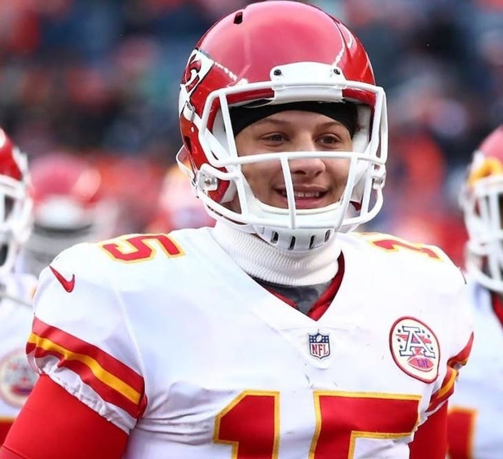 Week 11 NFL plays from Vegas: Take KC and the points