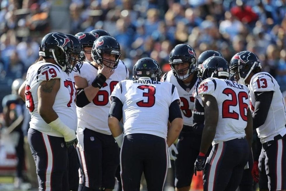 Texans give effort, but fall short in 24-13 loss to Titans to fall to 4-8