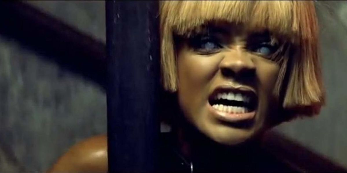 11 Horror Chic Music Videos To Revisit This Halloween Paper