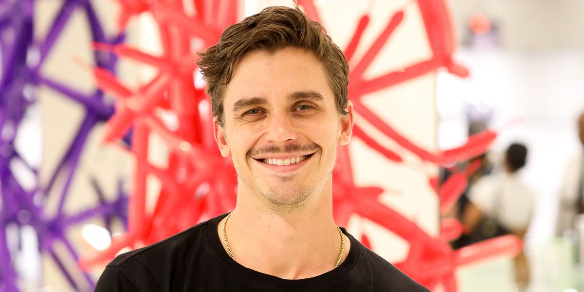 Antoni From Queer Eye is Back on the Market