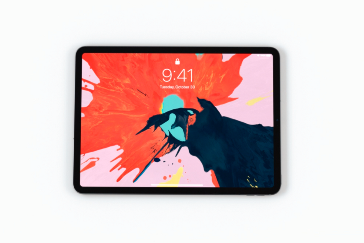 Apple's new $799 iPad Pro ditches the home button and adopts Face ID