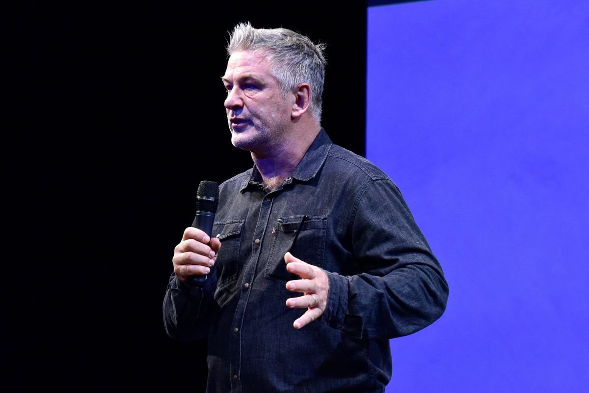 Alec Baldwin Arrested for Assault in NYC