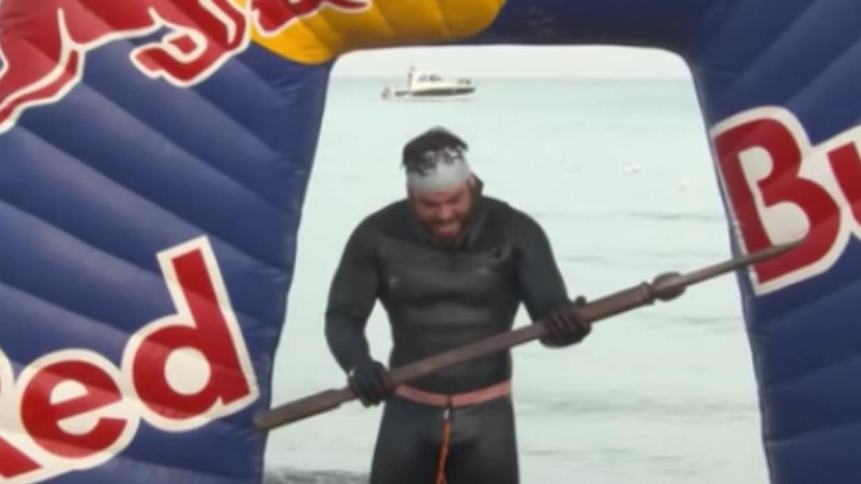 Man Completes Epic 5-Month Swim Around Great Britain Without Ever Leaving The Water 😮