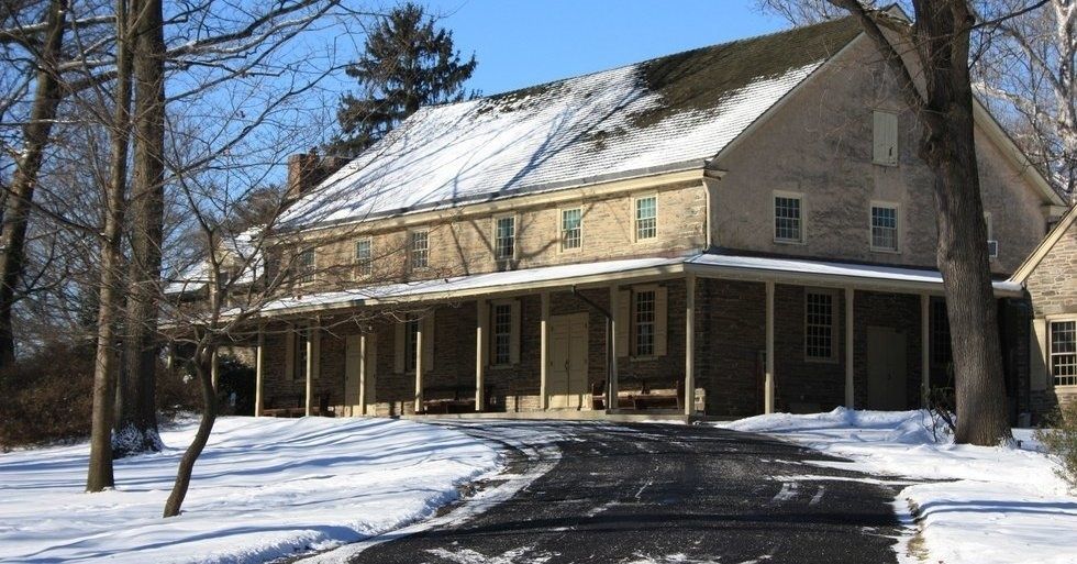 Signs You Went To A Quaker School