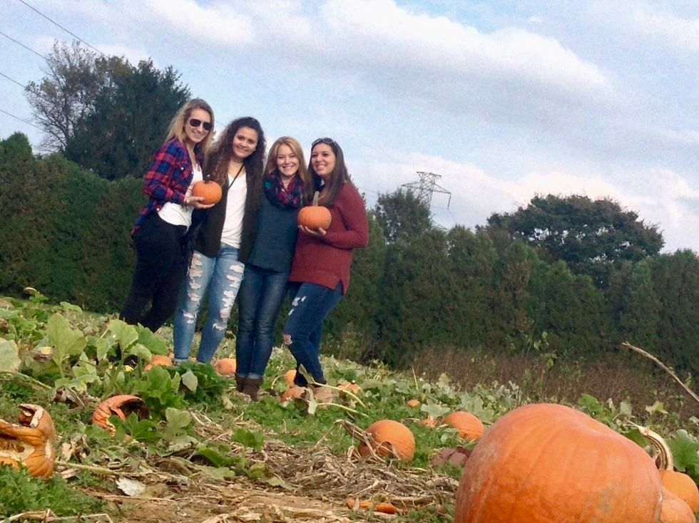 18 Reasons Fall Is Clearly The Superior Season, From Fashion To Pumpkin Patches