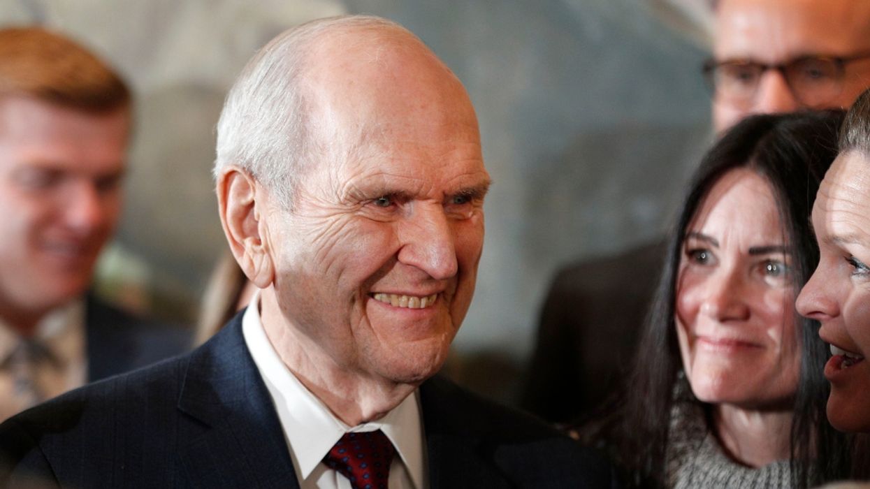 Mormon Church Urges Mormon Women To 'Fast' From Social Media For 10 Days—And The Reaction Wasn't Pretty