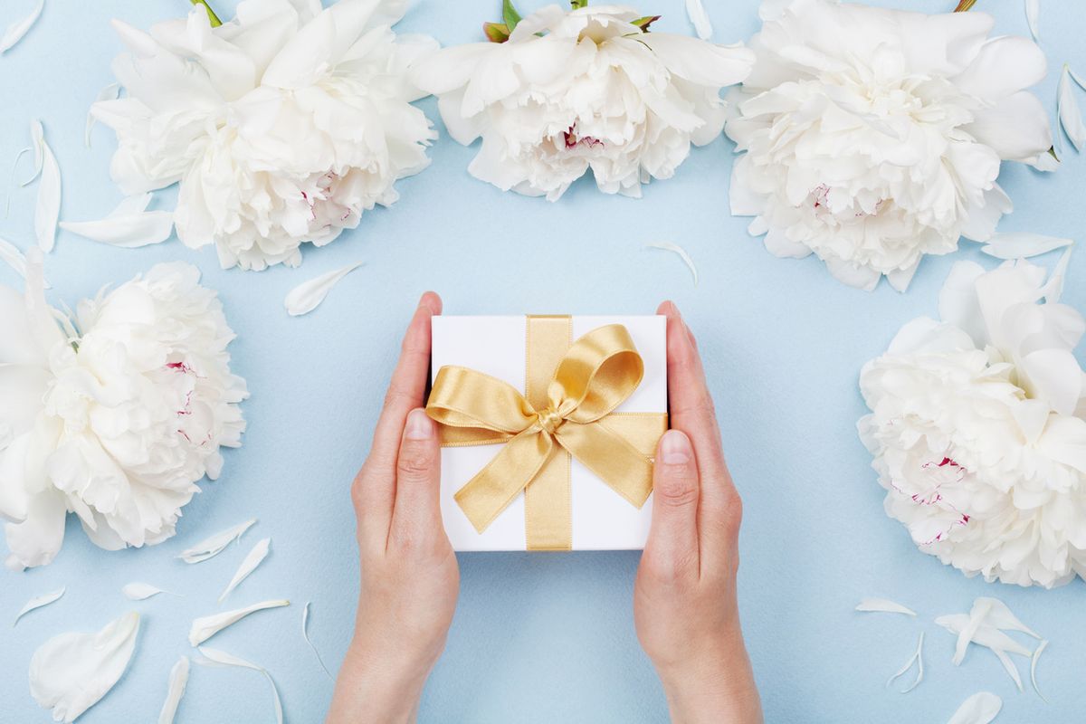 12 IoT gifts for a wedding registry