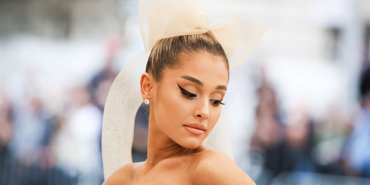 Ariana Grande Quits Social Media Post-Pete Davidson