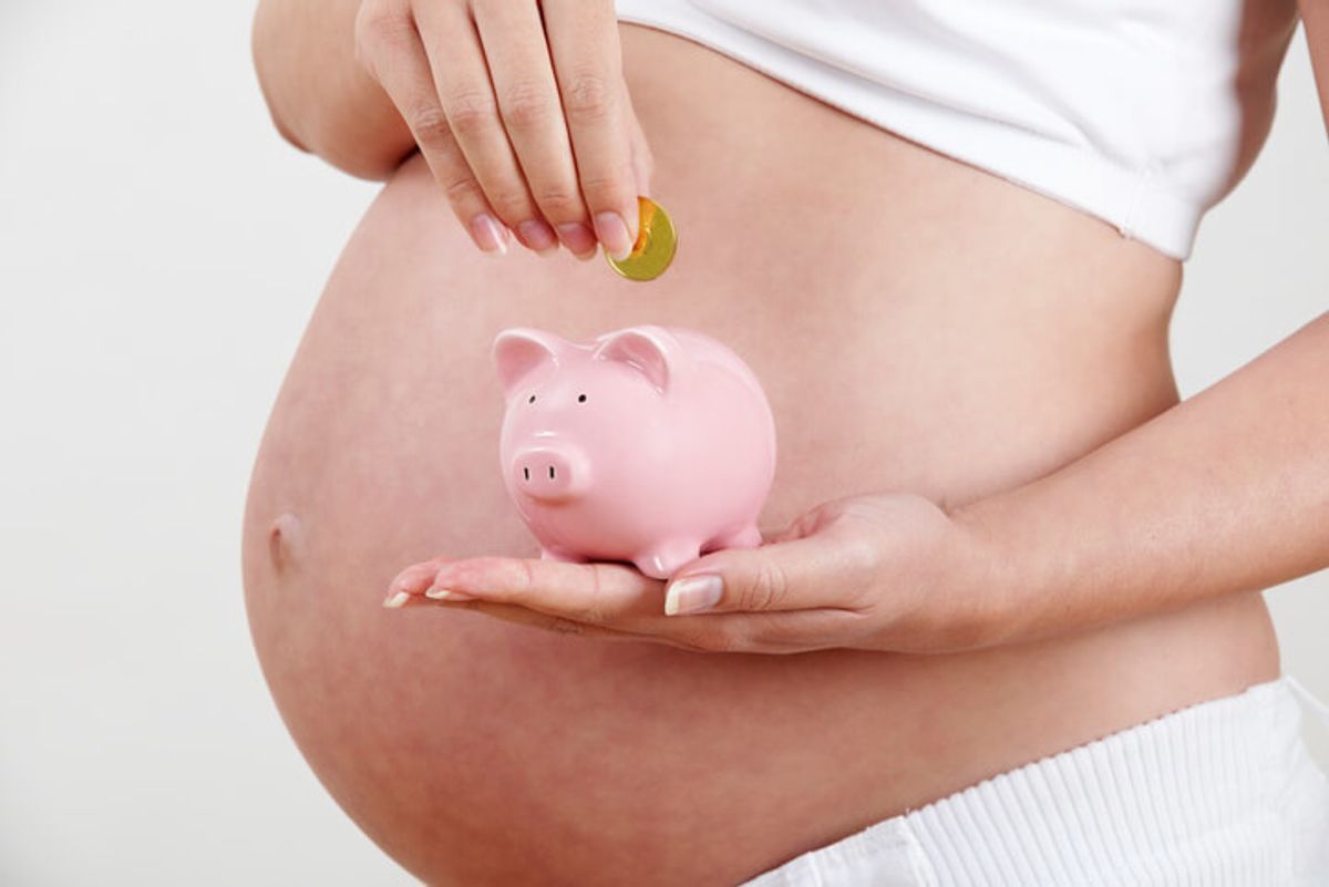 E la mamma-nonna si compra il figlio in Albania