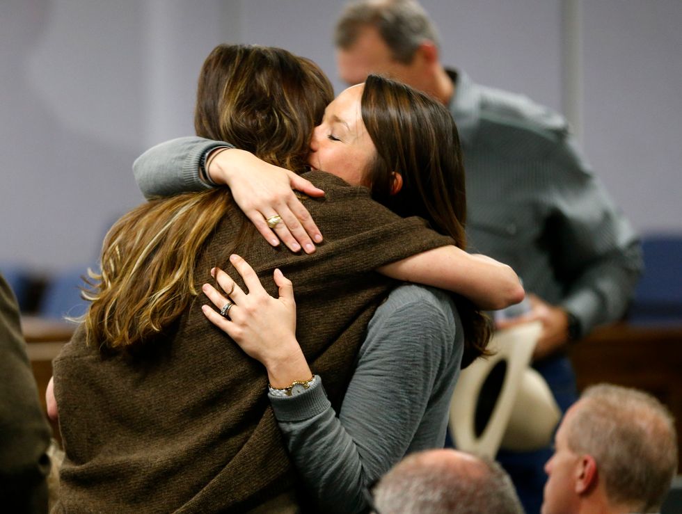 American Sniper Chris Kyles Widow Gives Tearful Gut Wrenching Testimony At Murder Trial Of