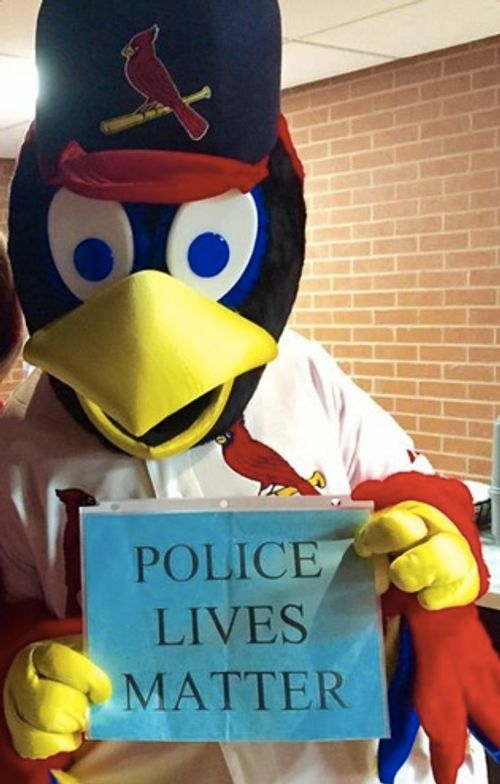 Fredbird (St. Louis Cardinals), SportsMascots Wikia