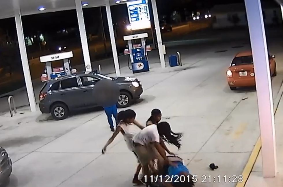 Four Thugs Caught on Camera Beating Clerk in Front of Gas Station Store — but the Reaction of