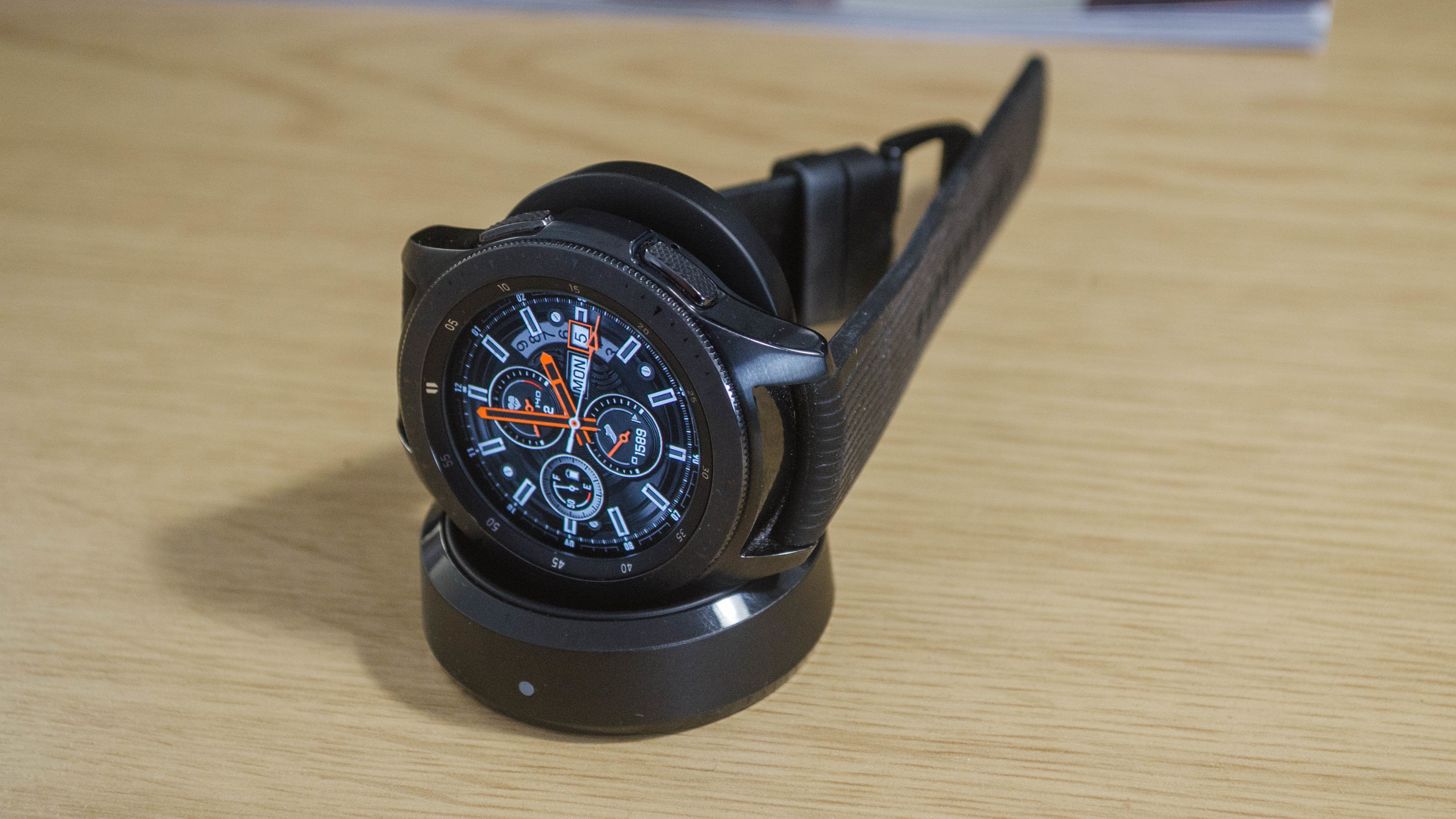 スマートフォン本体 Galaxy - galaxy  note9 galaxy watch 42mm Amazon.com: Samsung Galaxy Watch (42mm) Black (Bluetooth