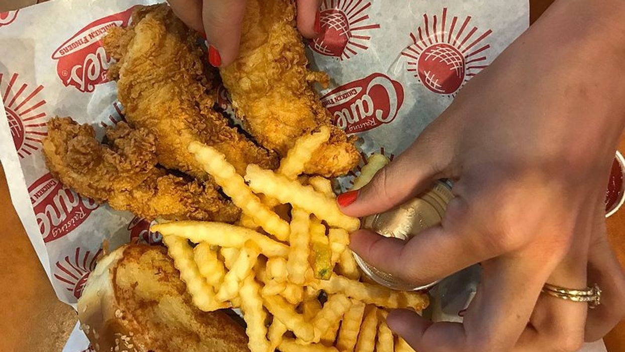 10 hilarious things people had to say about Raising Canes on Twitter
