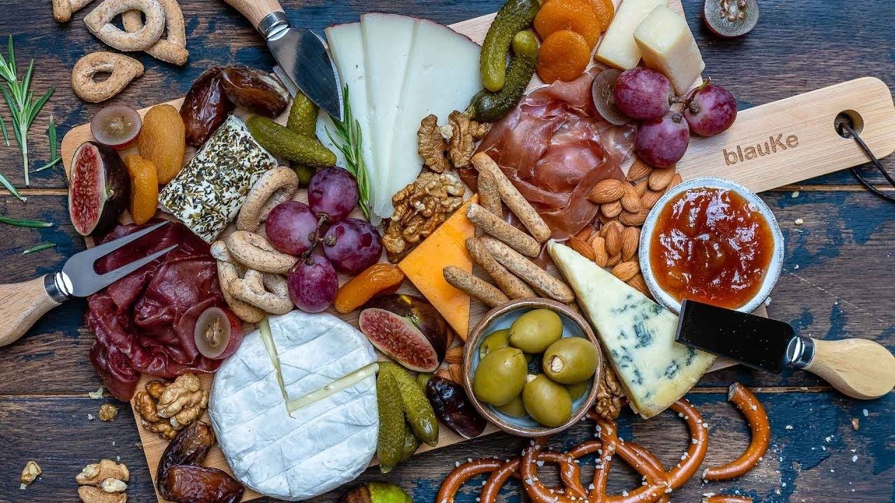 Best Charcuterie And Cheese Platter For The Holidays
