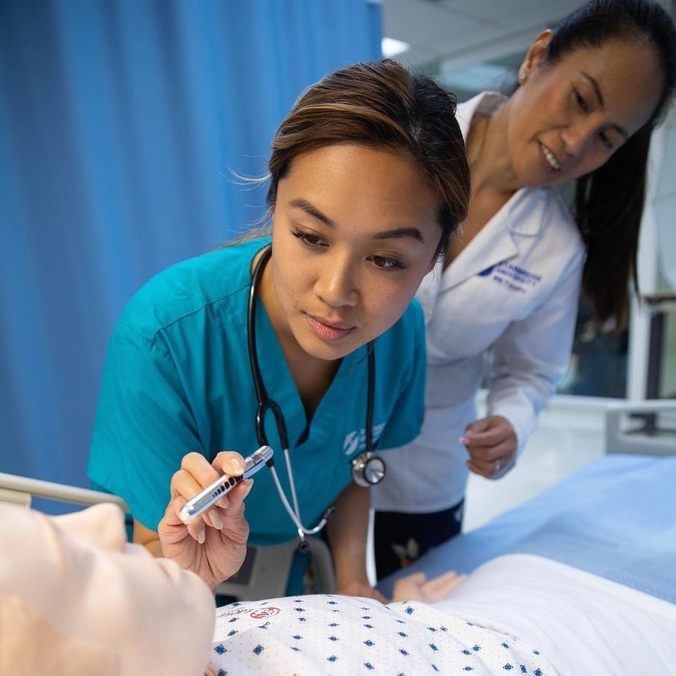 8 Things You Need For Nursing School