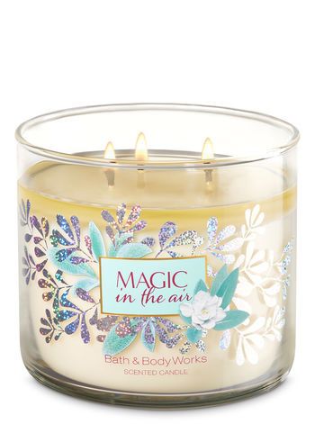 10 Bath And Body Works Candles That Smell Amazing