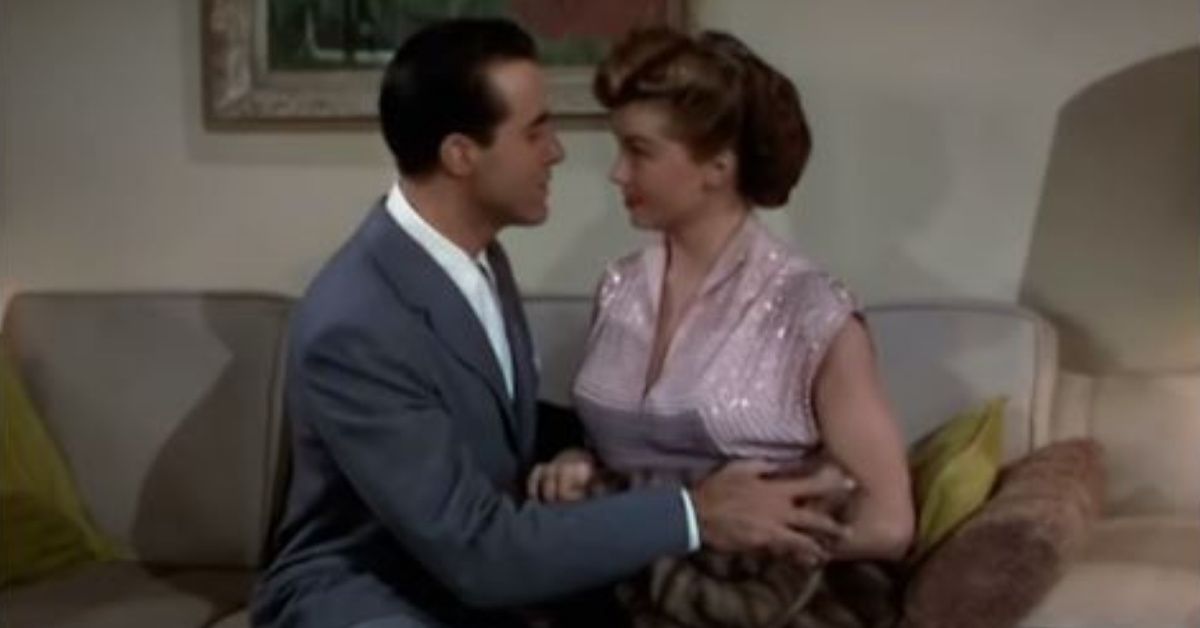 Radio Station Stops Playing 'Baby, It's Cold Outside' After Complaints From Listeners