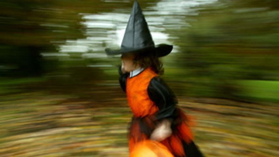 Watch Why did this school cancel its Halloween parade