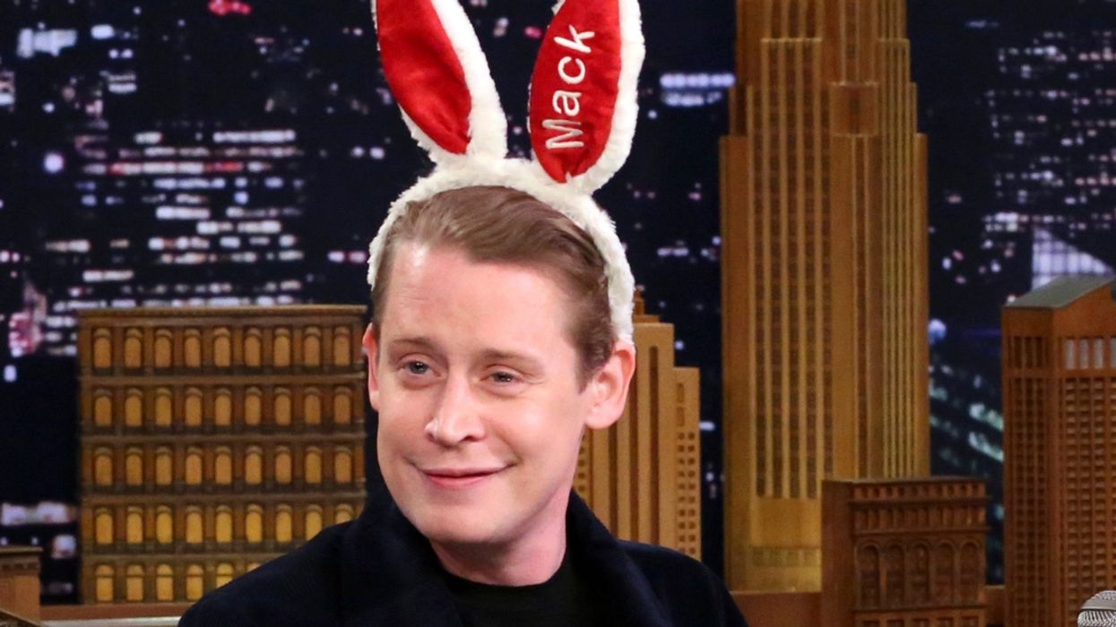 Macaulay Culkin Is Having Fans Vote On What He Should Legally Change His Name To—And The Options Are Bizarre 😮