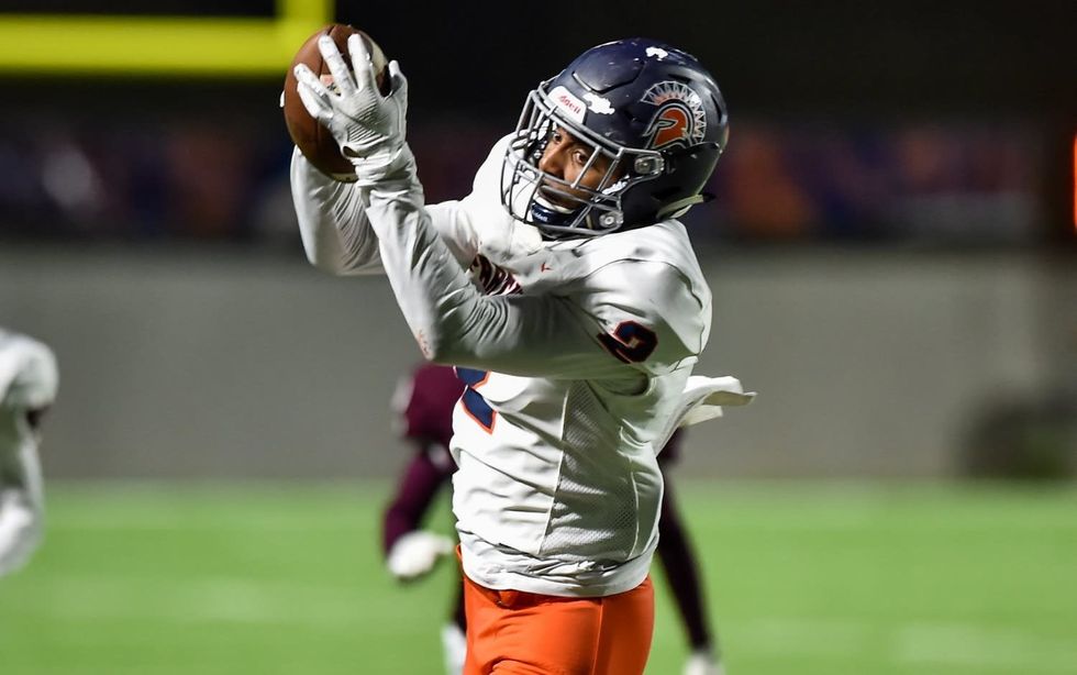 Seven Lakes conquers Cinco Ranch to earn first playoff trip since 2014
