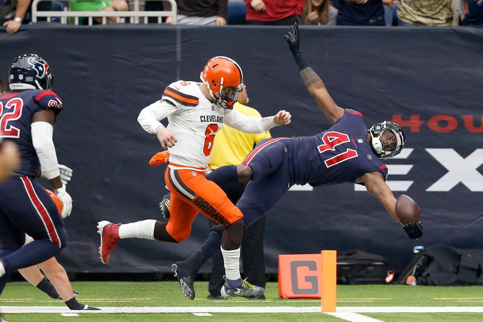 Texans player of the game: Cunningham makes impact all over the field