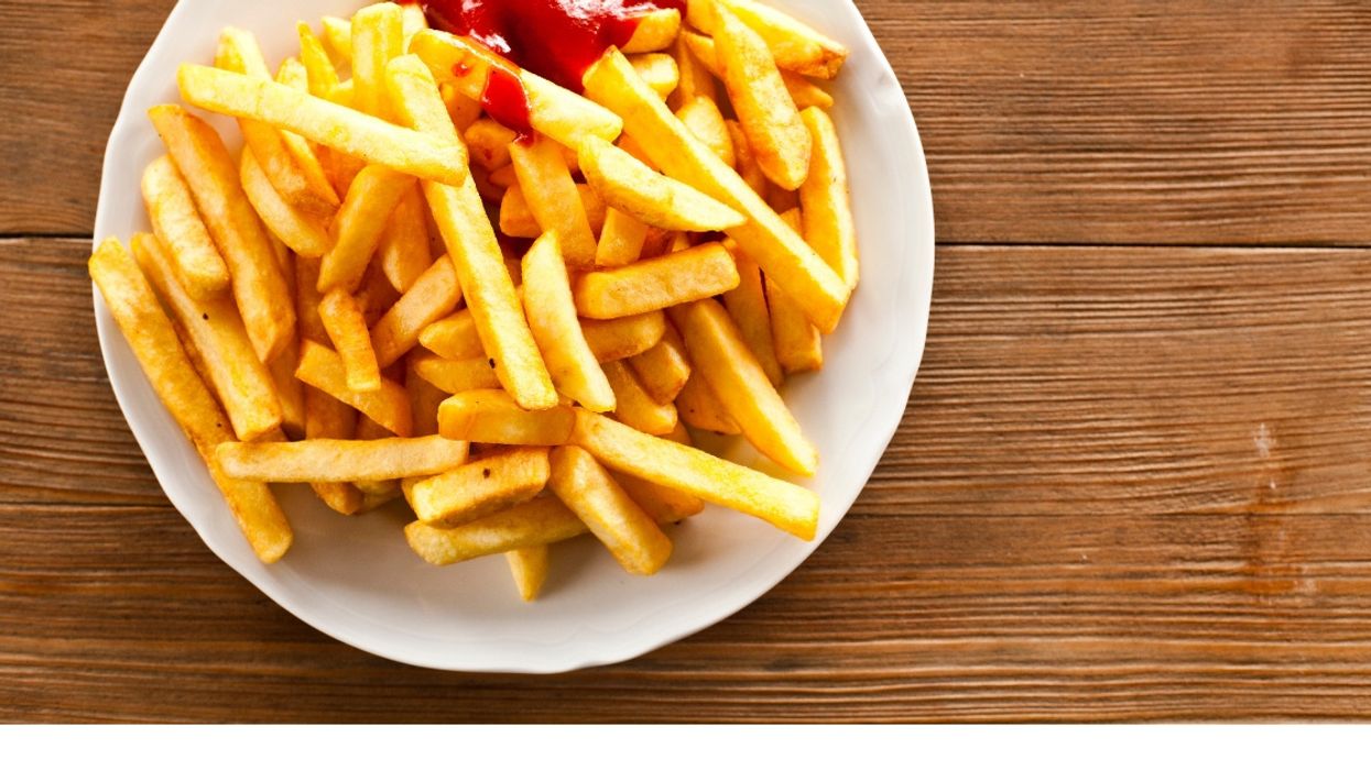 Harvard Professor's Suggestion Of What A Healthy Portion Of French Fries Is Has People In An Uproar 😮