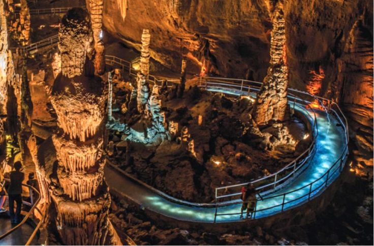 Cherokee Caverns Christmas 2022 7 Southern Caves With Underground Christmas Tours - It's A Southern Thing