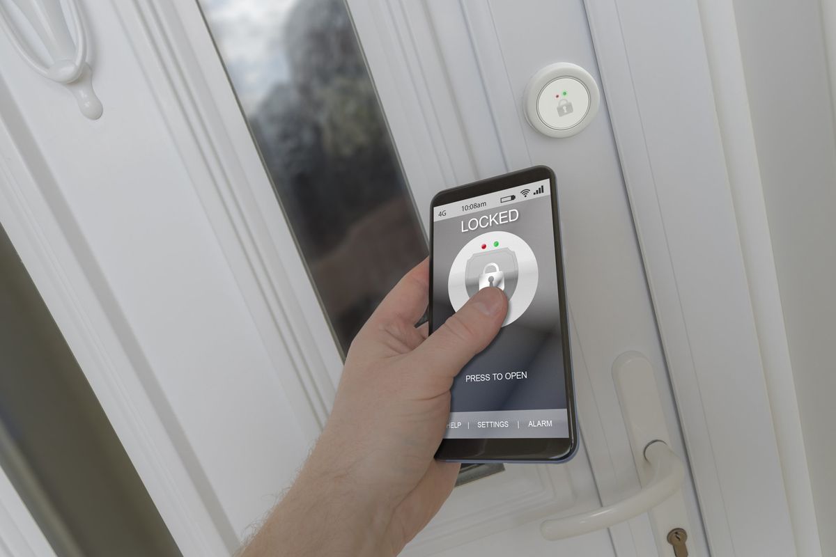 12 Internet of Things hacks, and why you need to lock down your smart home in 2019